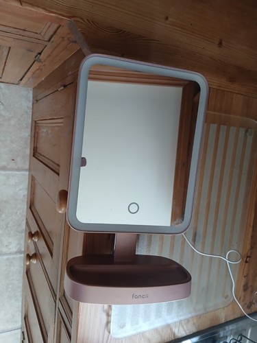Vanity makeup mirror - mirror, rotating