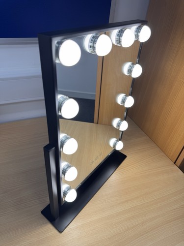 Hollywood mirror with - mirror,
